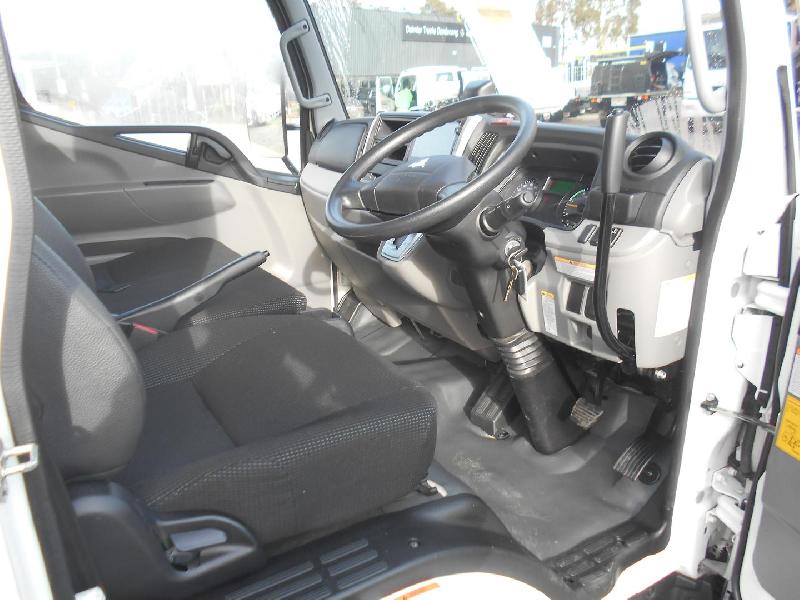 2021 Fuso CANTER 615 