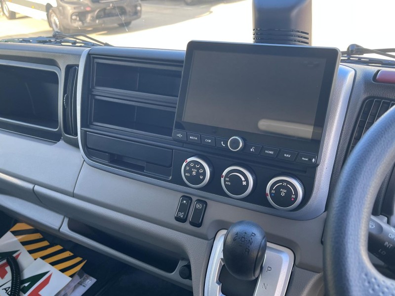 2025 Fuso Canter 515 PANTECH AND LOADER 