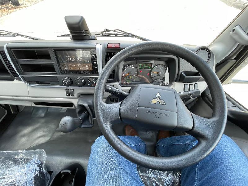 2023 Fuso Canter 515 