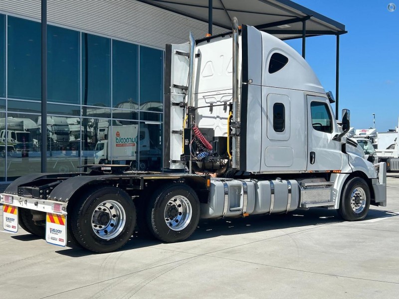 2021 Freightliner Cascadia 126 145T and Twin Bunks and Workshop Inspected 