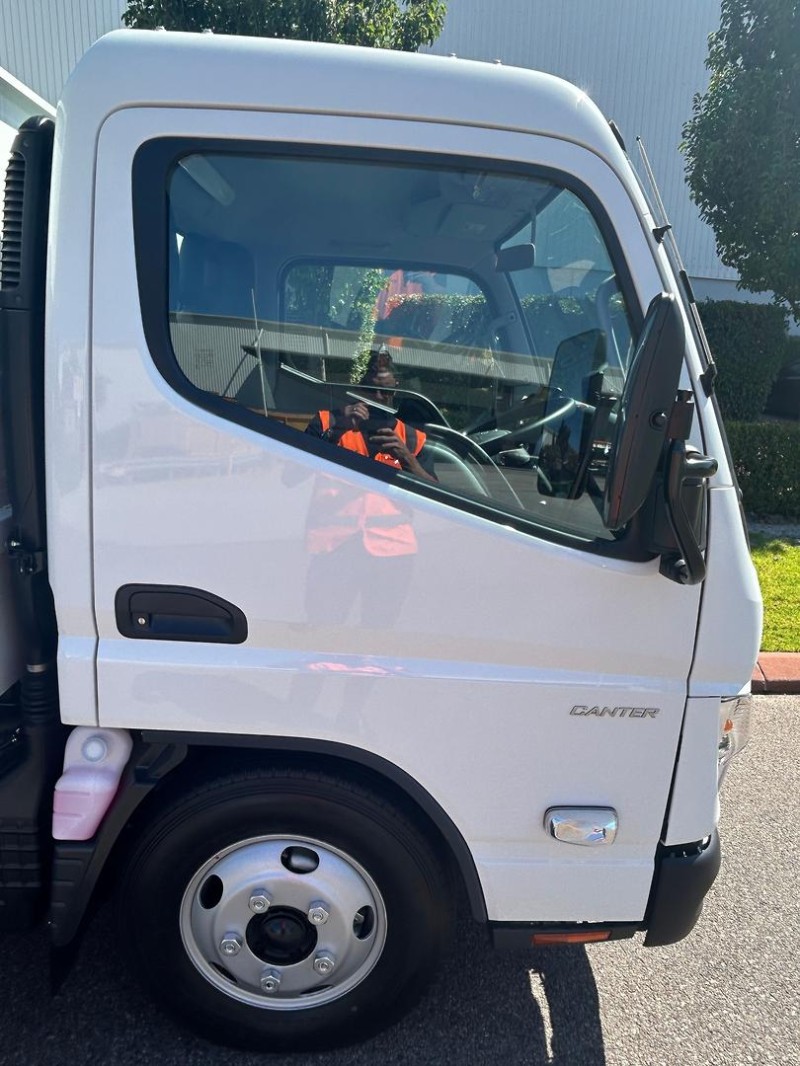 2025 Fuso Canter 615 Tipper Ex Demo 