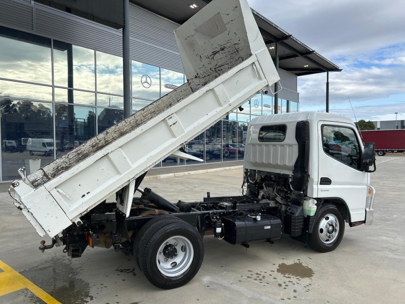 2021 Fuso Canter 615 City Cab Tipper 