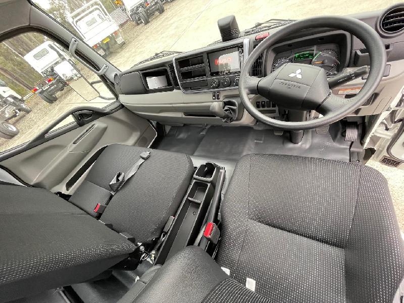2022 Fuso Canter 515 