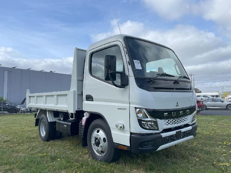 2025 Fuso Canter 615 Tipper White