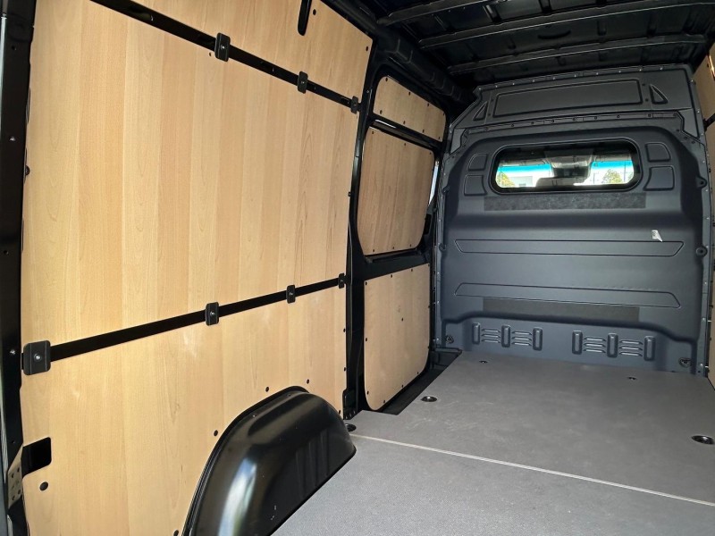 2024 Mercedes-Benz Sprinter 315CDI Medium Wheelbase Auto RWD 