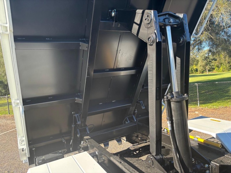 2026 Fuso Canter 815 Tipper 