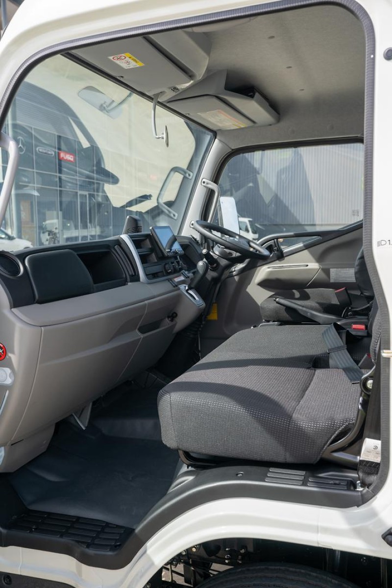 2024 Fuso Canter 815 Wide TIPPER AMT CANTER 815 TIPPER 