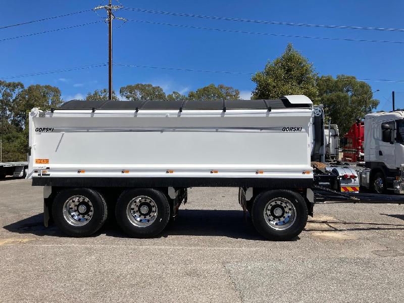 2024 Freightliner Cascadia 116 Tipper