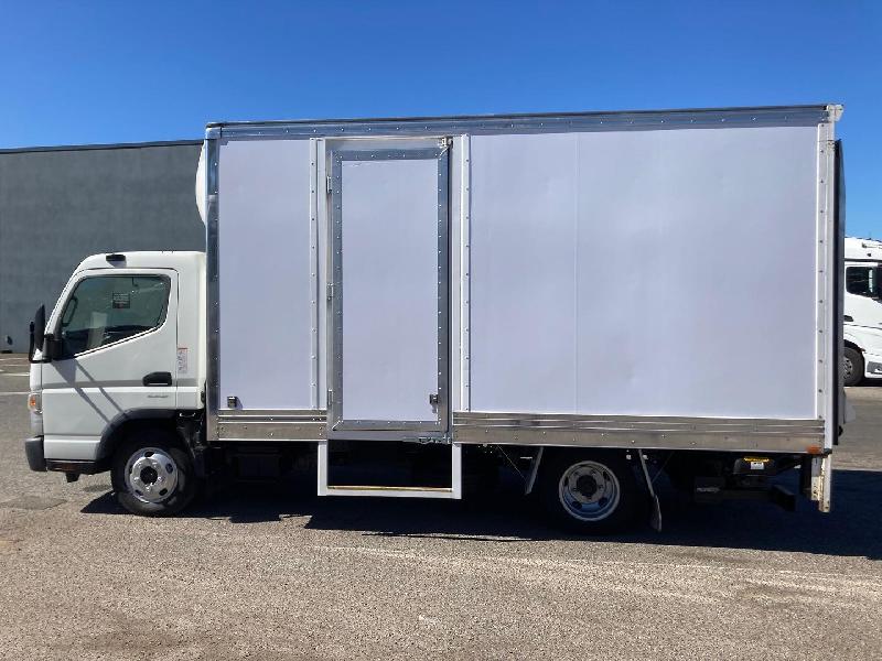 2018 Fuso Canter 515 