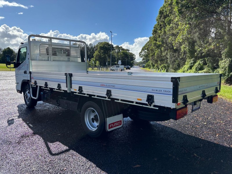 2024 Fuso eCanter e615 Car or Light Truck Licence rating available 