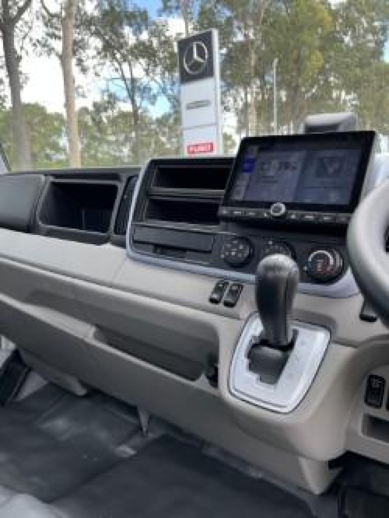 2025 Fuso Canter 515 Wide 