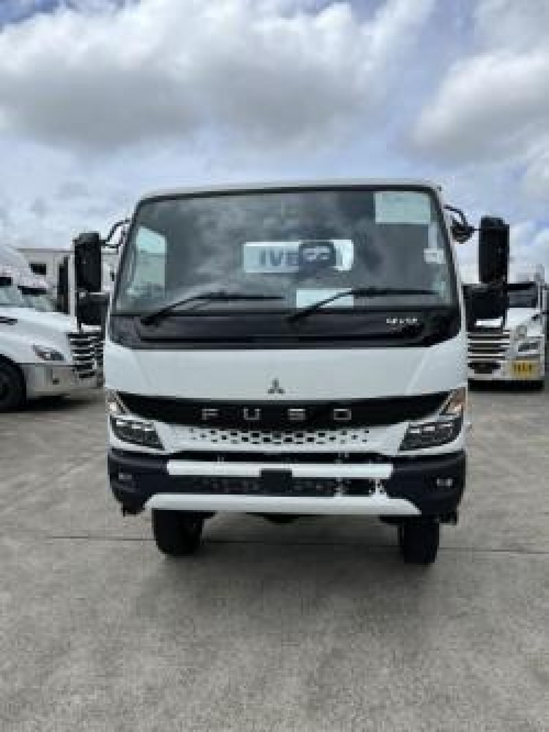 2026 Fuso Canter 4x4