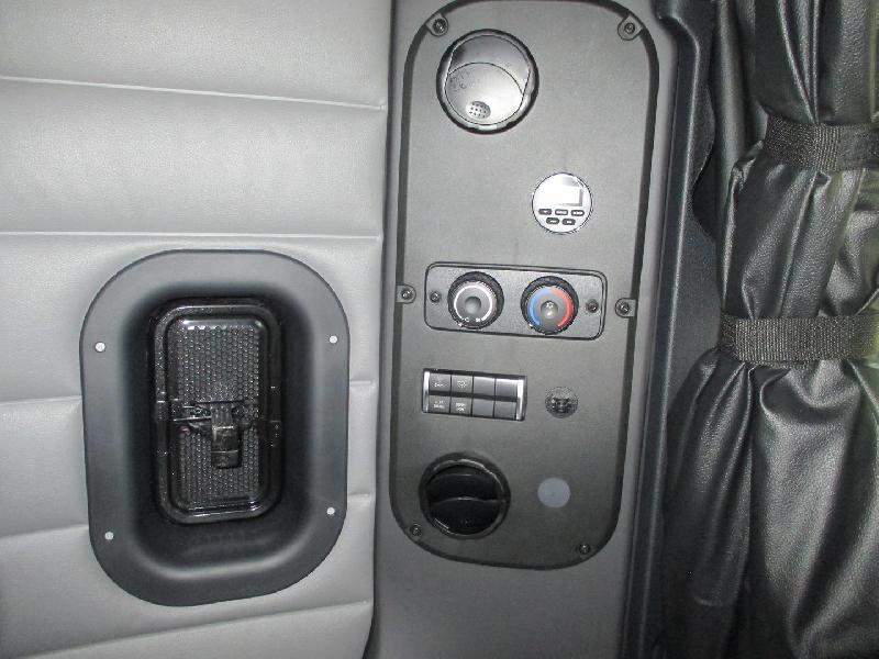 2024 Freightliner Cascadia 126 