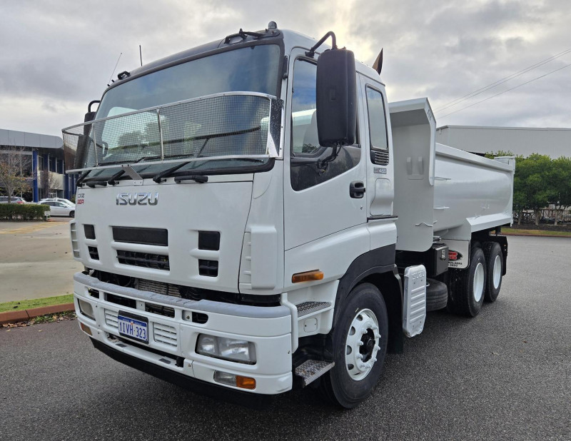 2013 Isuzu Giga CXZ 455 TIPPER 