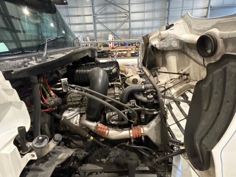 2022 Freightliner Cascadia 116 Day Cab 