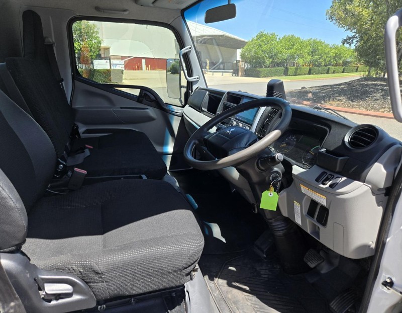 2021 Fuso Canter 918 TRAY TOP 