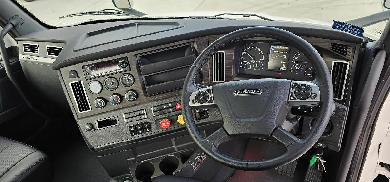 2023 Freightliner Cascadia 116 