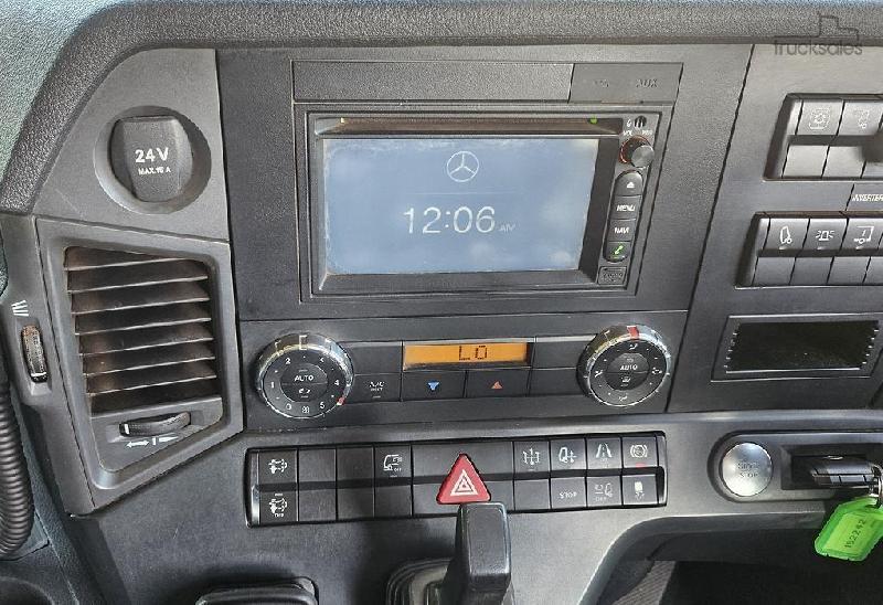 2018 Mercedes-Benz Actros 2763LS 