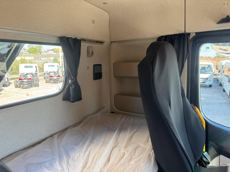 Velocity Truck Centers Australia