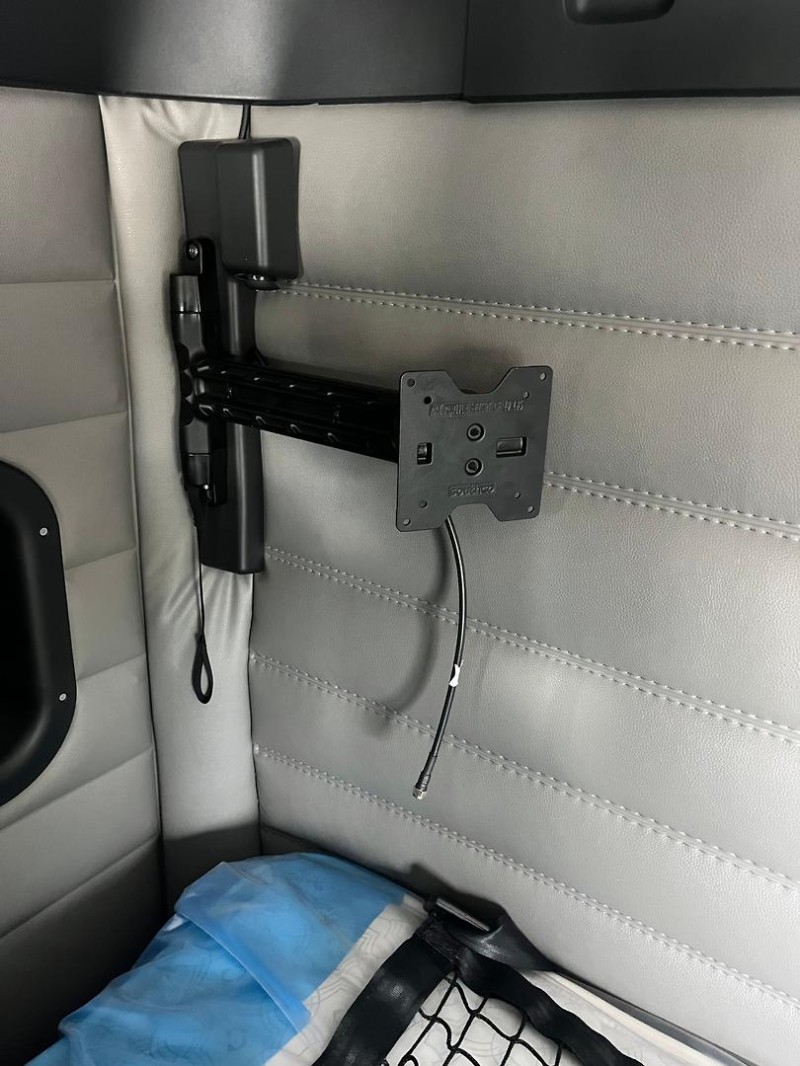 Velocity Truck Centers Australia