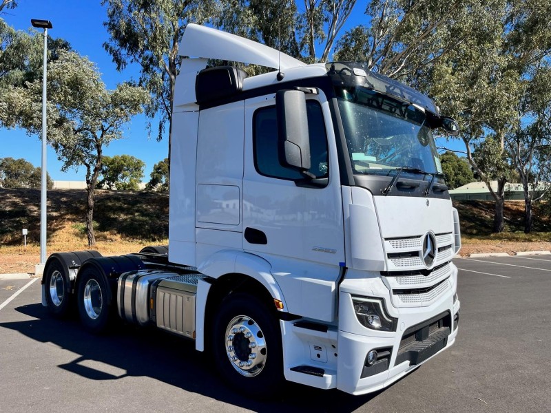 2025 Mercedes-Benz Actros 2653