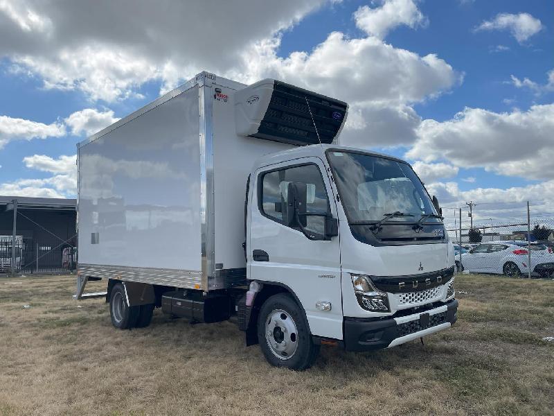 2024 Fuso Canter 515 