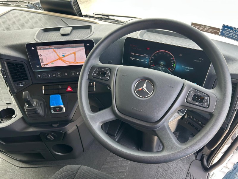 2024 Mercedes-Benz Actros 2663 SHOW DAY DEMO 