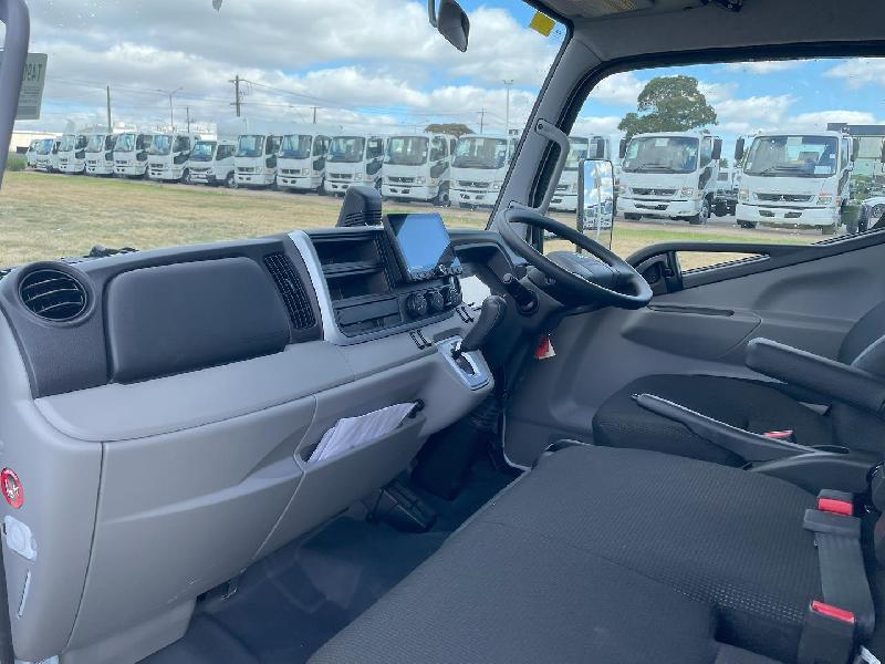 2024 Fuso Canter 515 