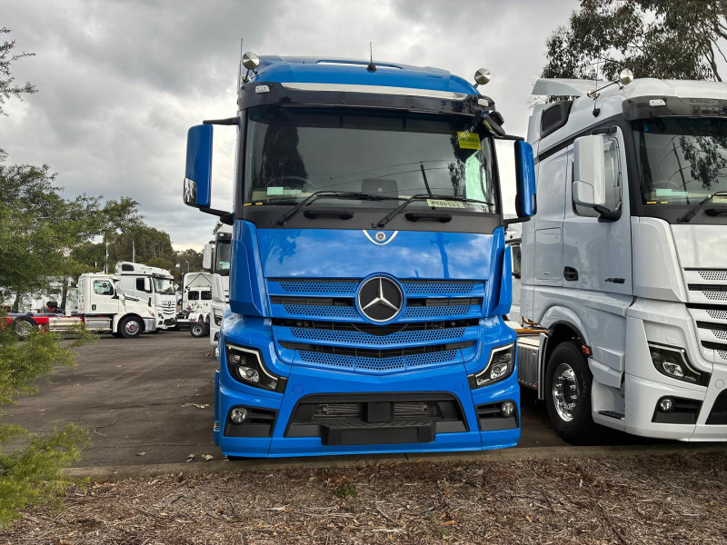 Velocity Truck Centres Australia
