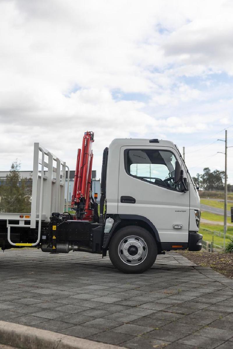 2024 Fuso Canter 918 Wide Fuso Canter 918 Crane Truck 