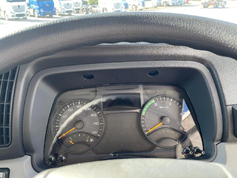 2025 Fuso CANTER 515 