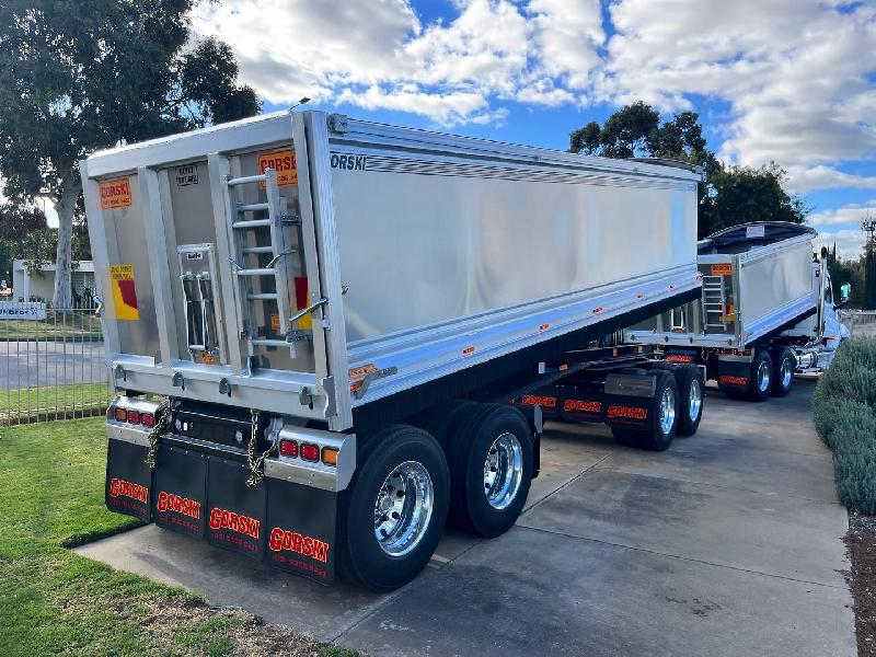 2024 Freightliner Cascadia 126 Tipper 