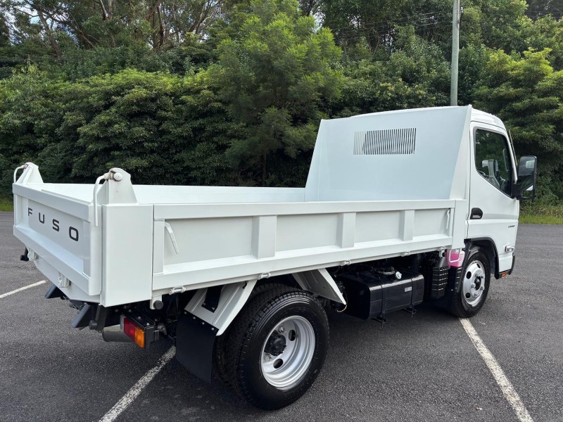 2025 Fuso Canter 615 Tipper 