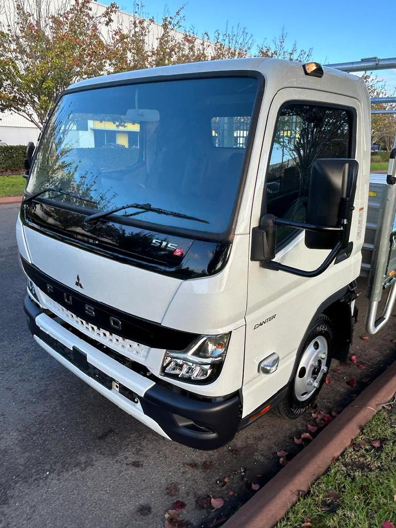 2025 Fuso Canter 515 Wide 