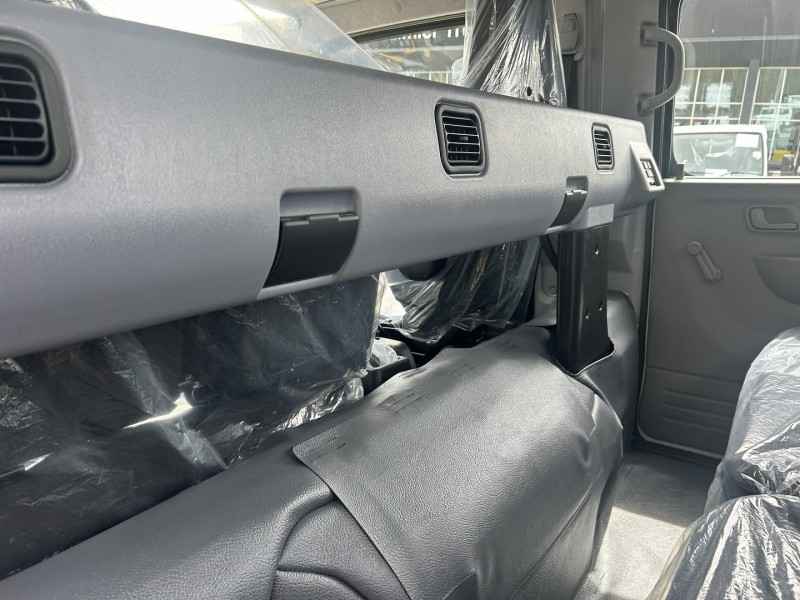 2025 Fuso Canter 815 