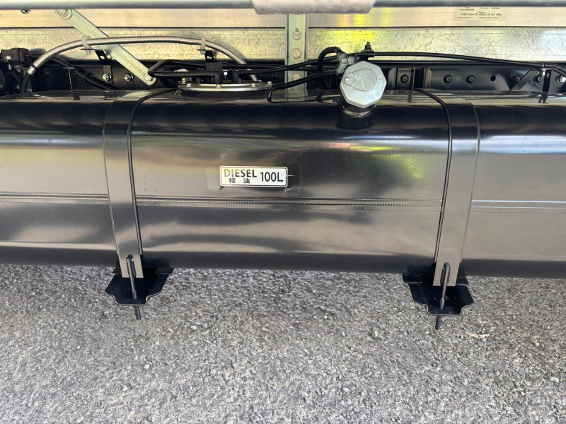 2026 Fuso Canter 515 Alloy Tray Available on a Car Licence 