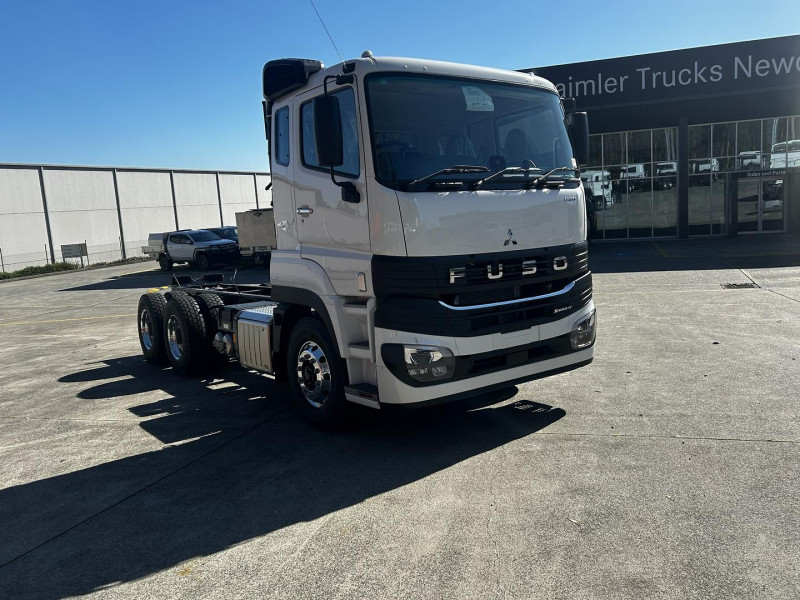 Velocity Truck Centers Australia