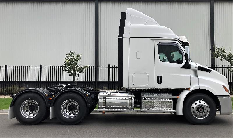 2024 Freightliner Cascadia 116 EURO 6 EMISSION STANDARD 