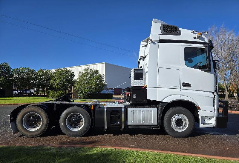 2018 Mercedes-Benz Actros 2763LS 
