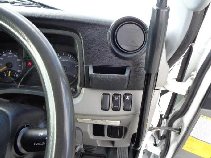 2018 Fuso Canter 815 