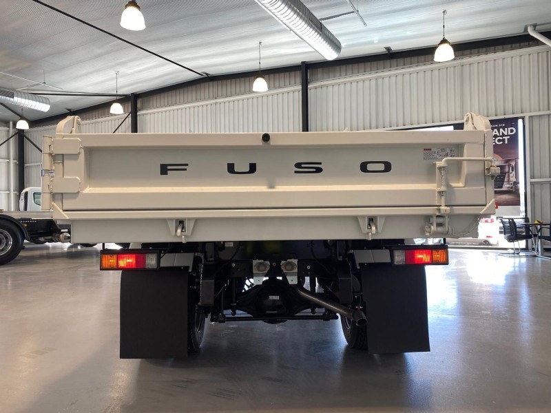 2026 Fuso Canter 815 Tipper AMT Euro 6 