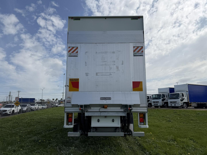 2025 Fuso Shogun FV84 400 14 Pallet Pantech with Tailgate 