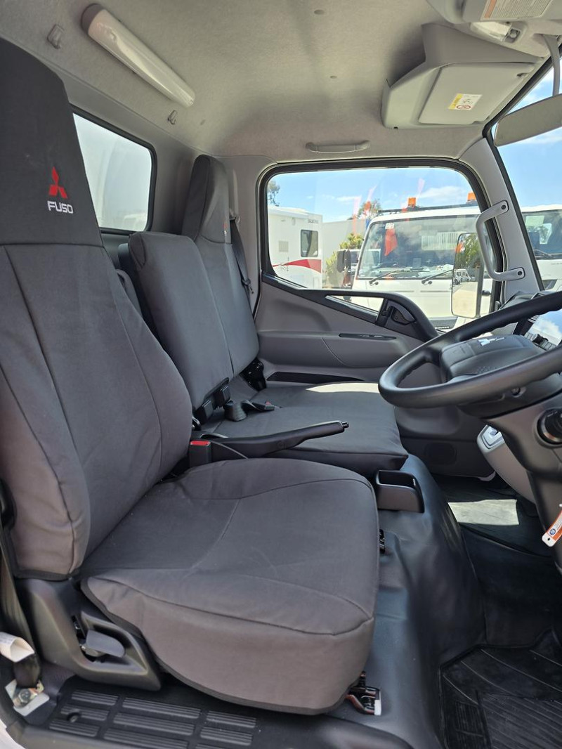 2025 Fuso Canter 515 2025 Fuso Canter 515 Ally Pantech with Roller Door 