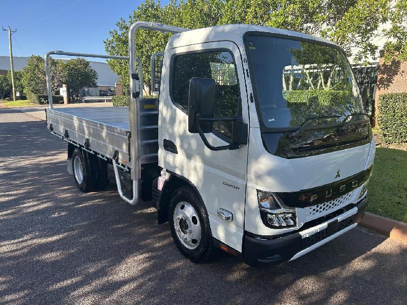 2025 Fuso Canter 515 City