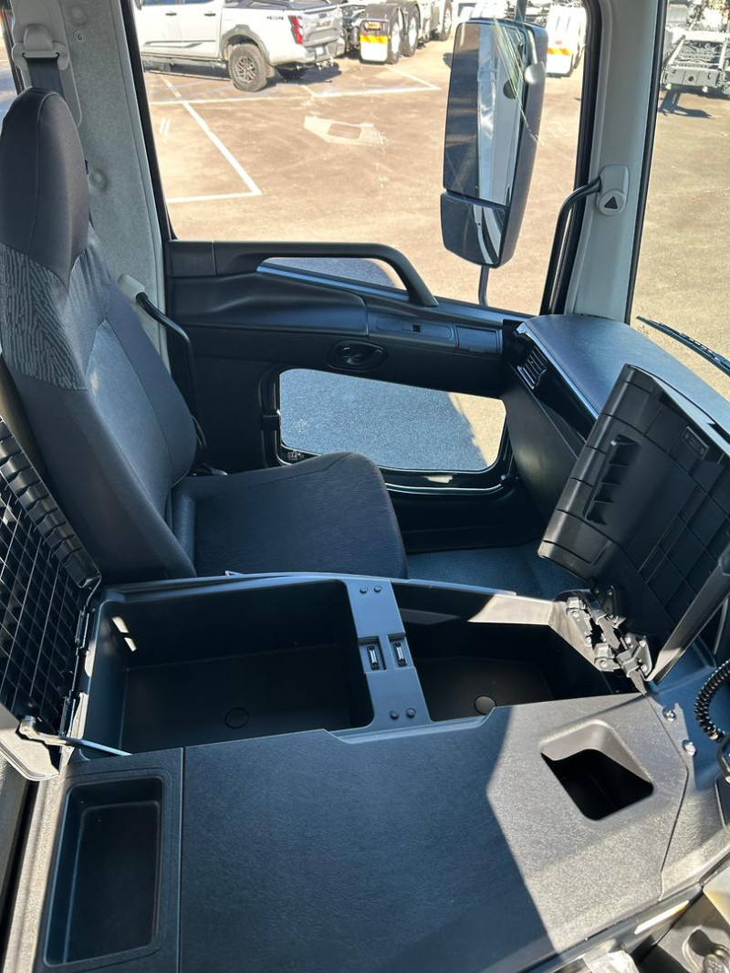 Velocity Truck Centers Australia