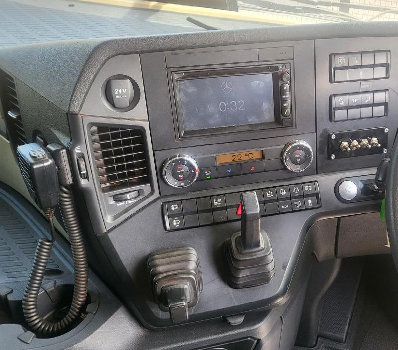 2018 Mercedes-Benz Actros 2763LS 