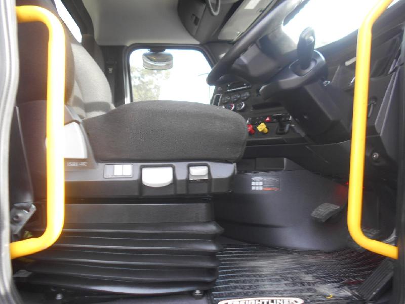 2023 Freightliner Cascadia 126 Tipper 