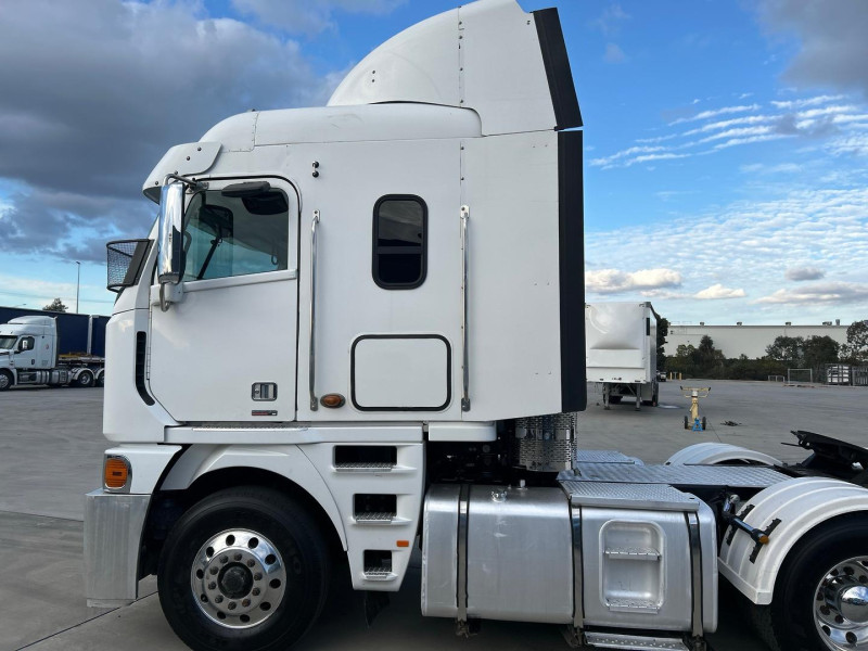 2017 Freightliner Argosy 101 
