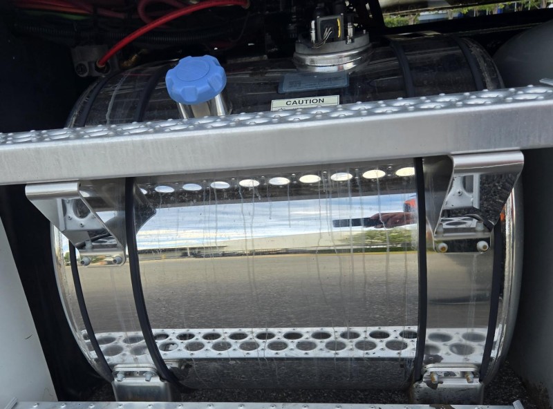 2021 Freightliner Cascadia 126 