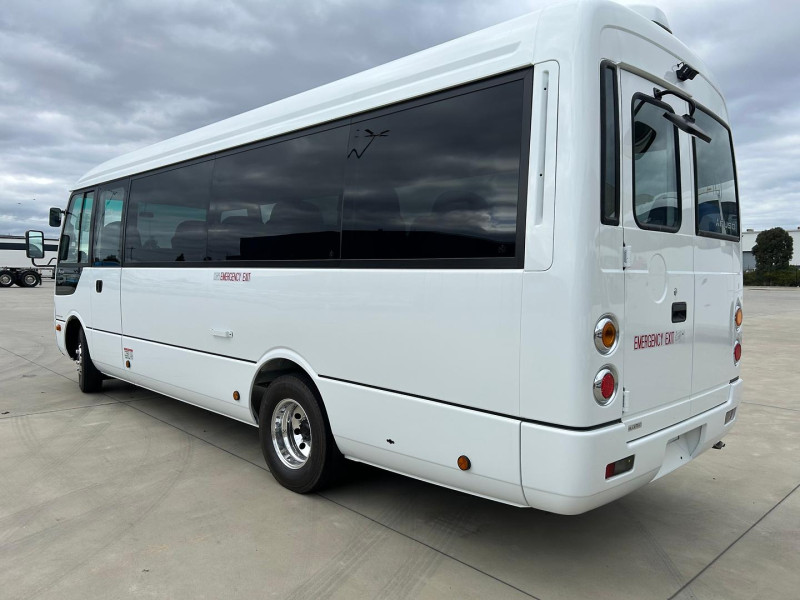 Velocity Truck Centers Australia